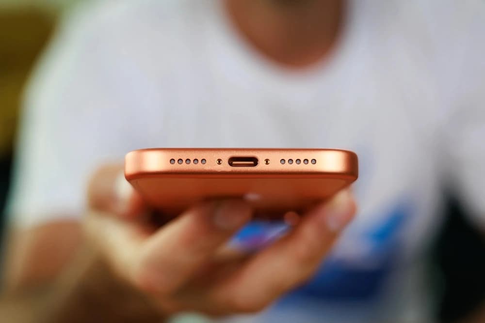 Nguyên nhân lỗi loa trên iPhone 17 Pro/Pro Max?